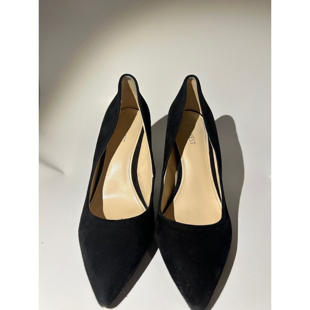 Nine West suede pumps size 9